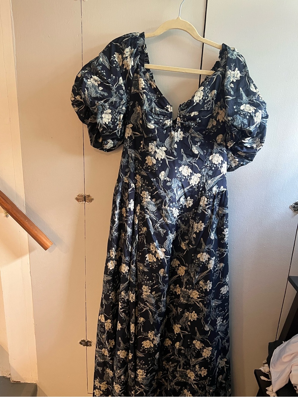 Abercrombie & Fitch Navy Floral Puff-Sleeve Maxi Dress NWT
